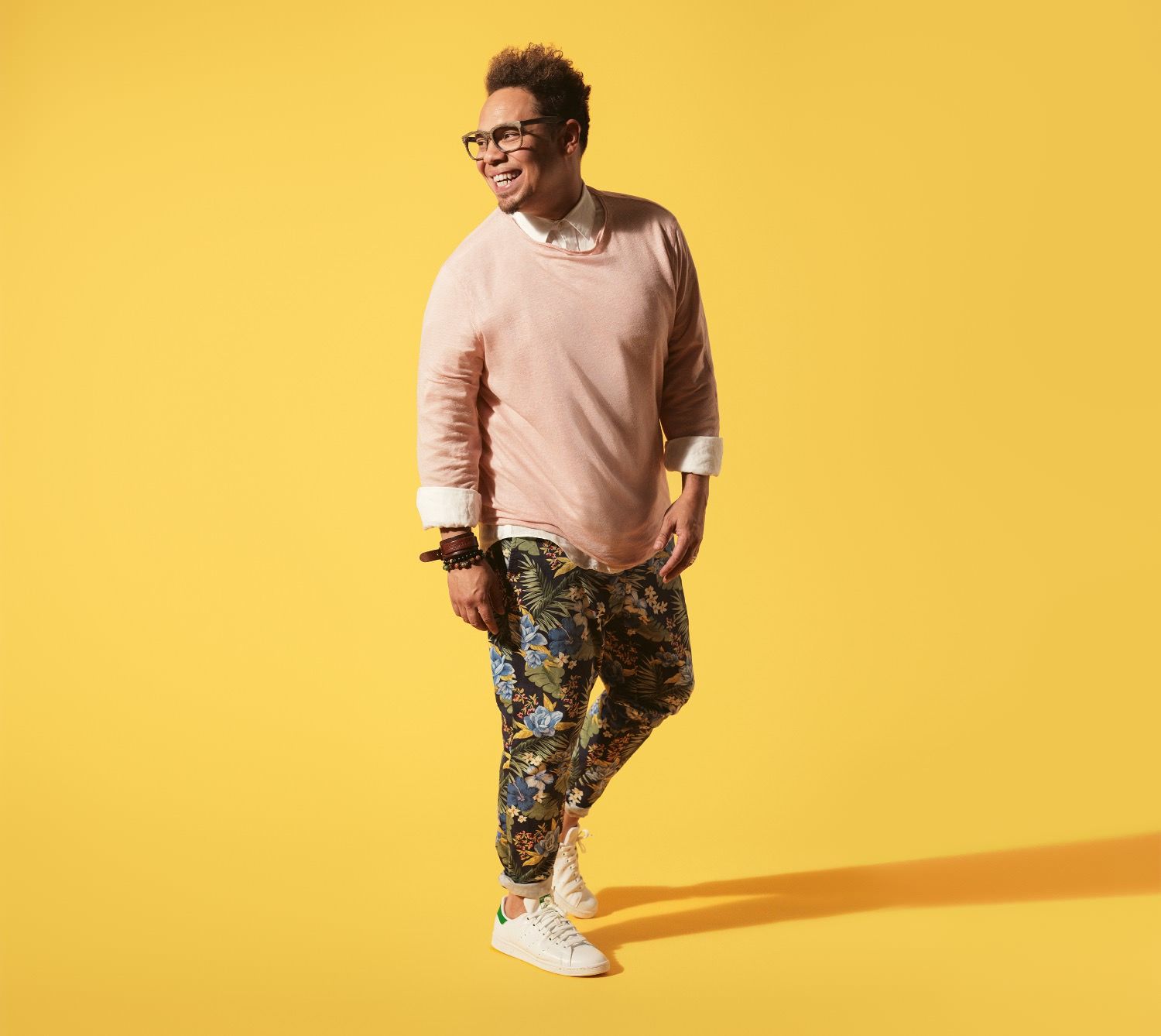 Marc Sway on a yellow background, press photo
